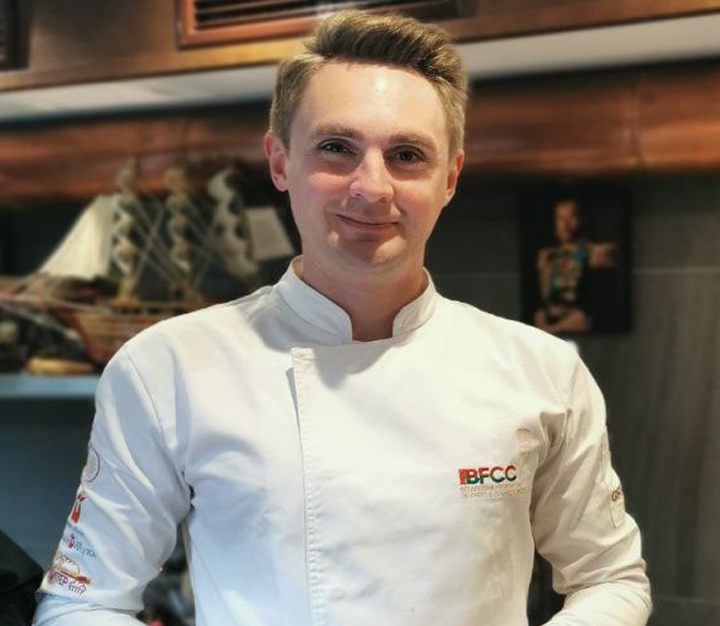 Павел МАКОВКА